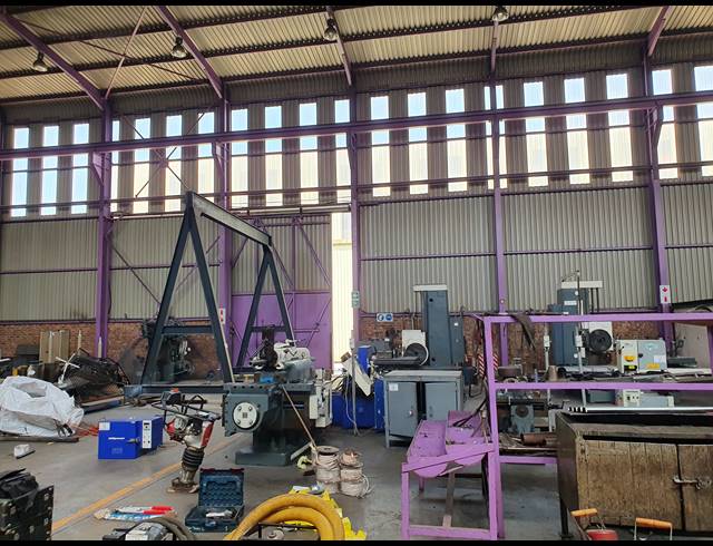 1,358M² FACTORY FOR SALE IN MEYERTON CENTRAL